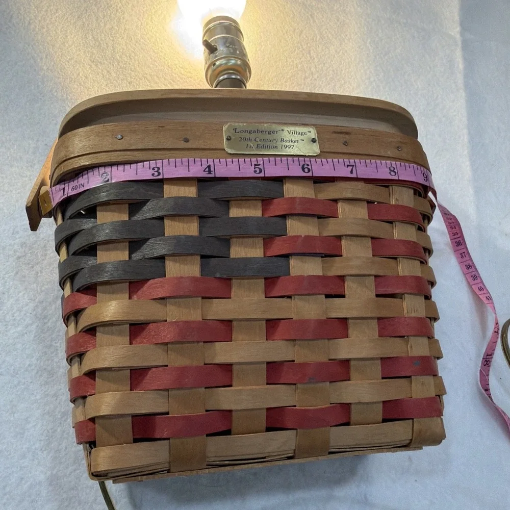 1997 VTG Longaberger Woven 20th‎ Century Large Basket With Light Kit Flag 24